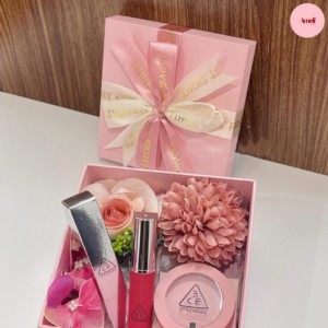 Gợi ý đồ makeup làm quà