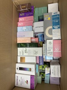 Hướng dẫn các bước sử dụng combo trang điểm 9 món cho người mới bắt đầu